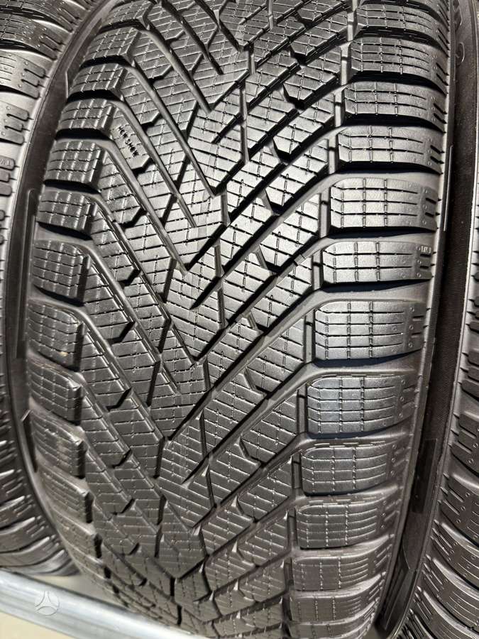 Pirelli Winter cinturato2, winter 225/50 R17