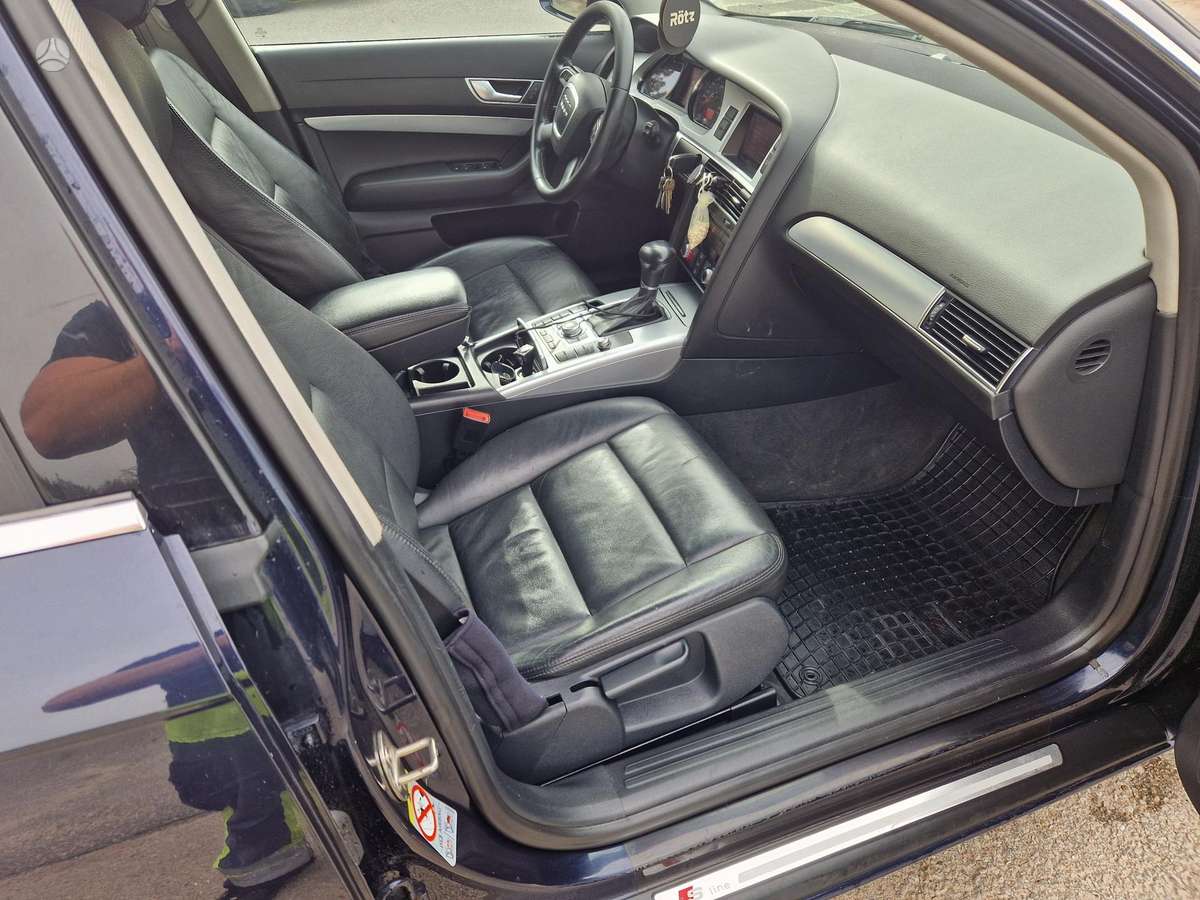 Audi A6, 2.0 l., Седан