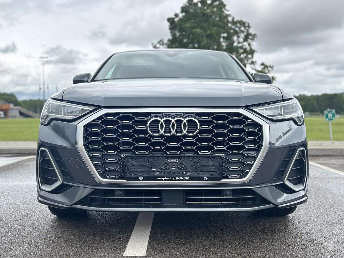 Audi Q3 Sportback, 2.0 l., Хэтчбек