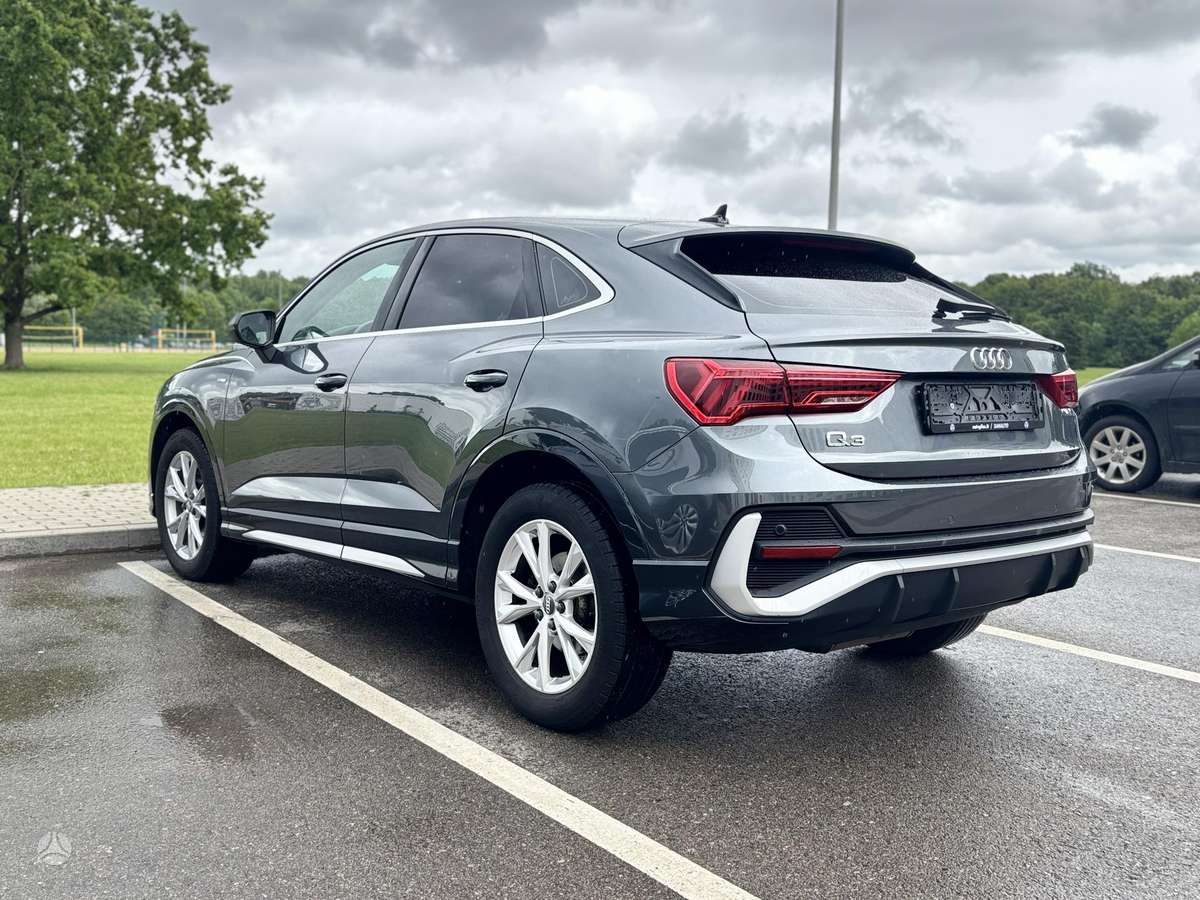 Audi Q3 Sportback, 2.0 l., Хэтчбек