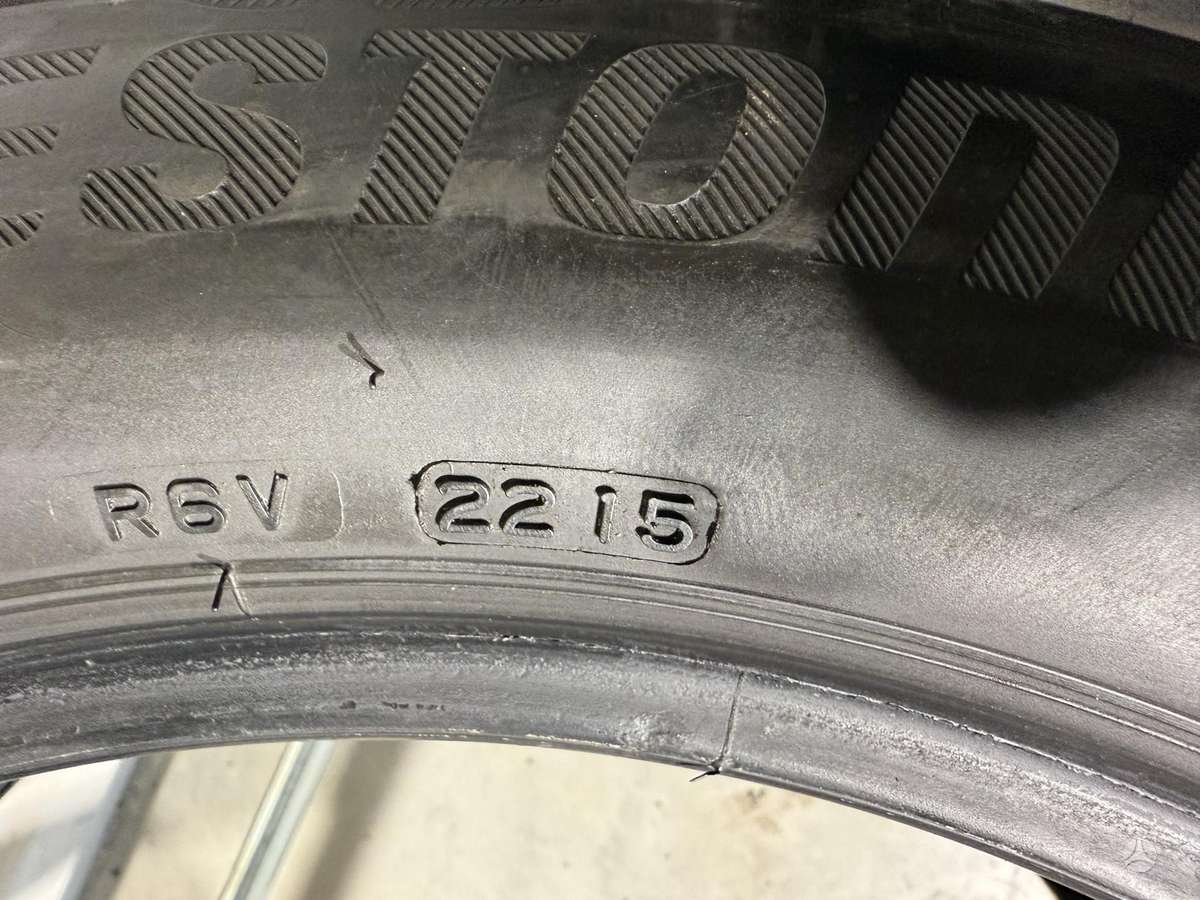 Bridgestone Blizzak lm-32, winter 225/50 R17
