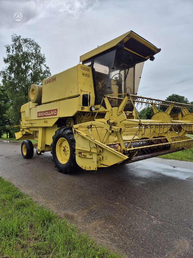 New Holland 8050, комбайны