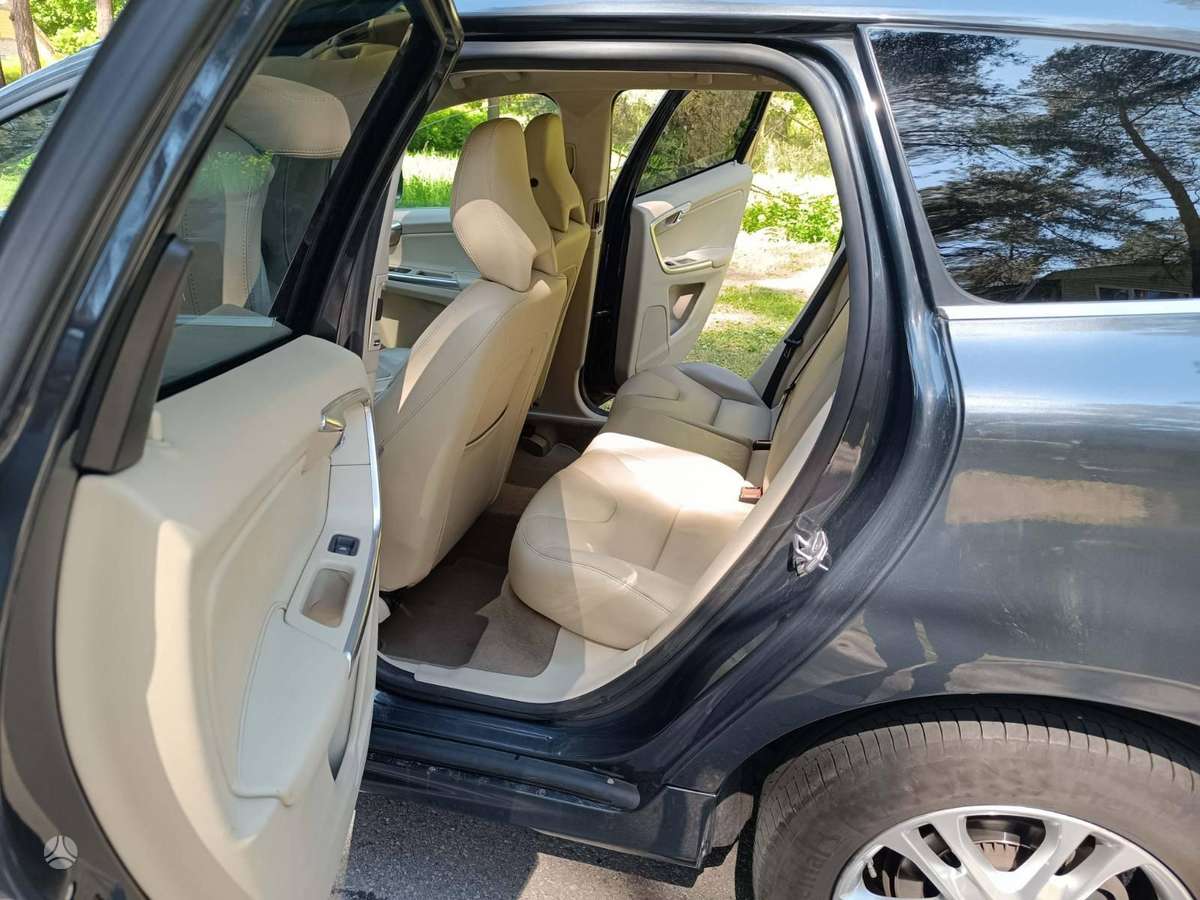 Volvo XC60 - 6