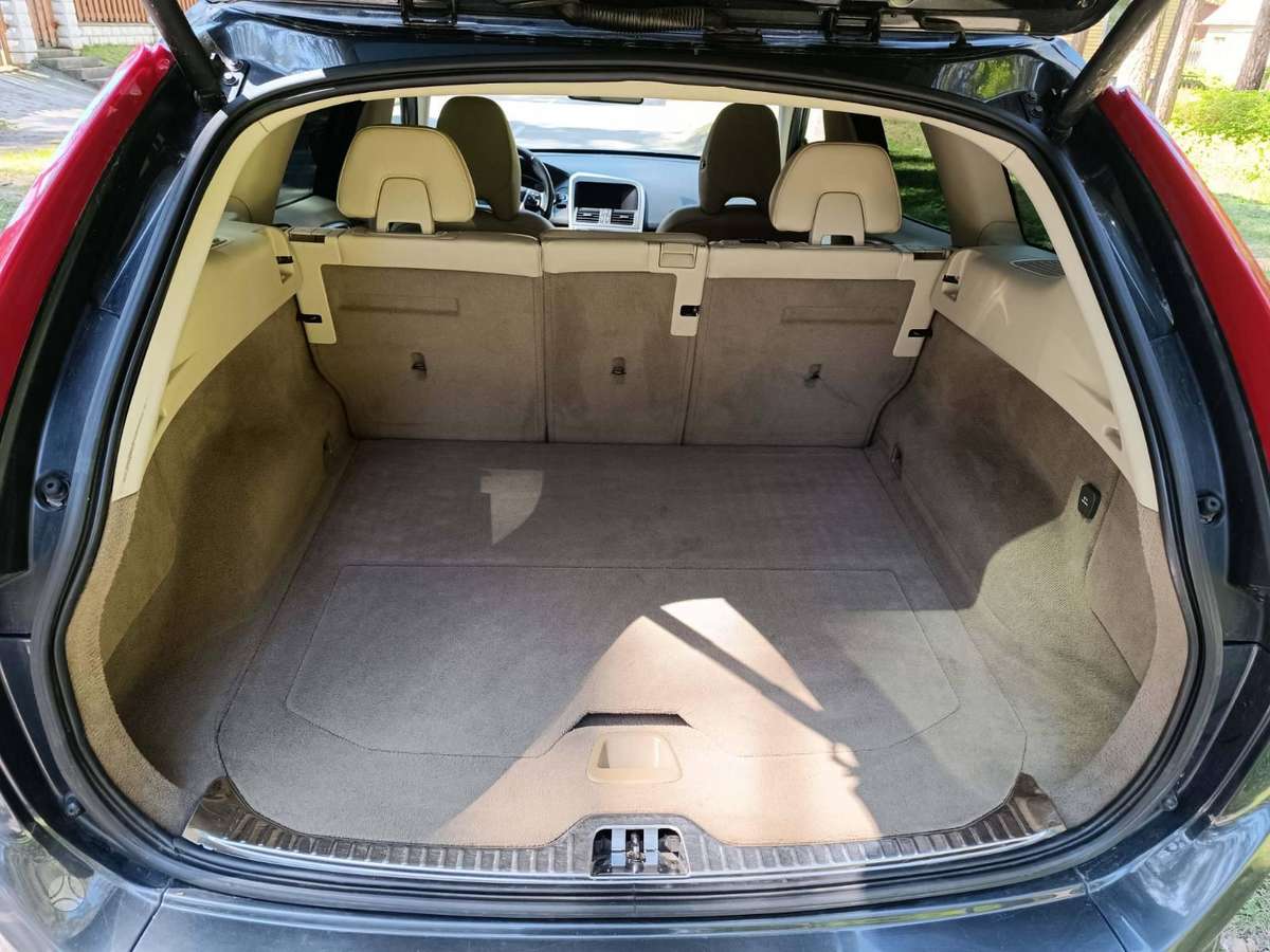 Volvo XC60 - 7