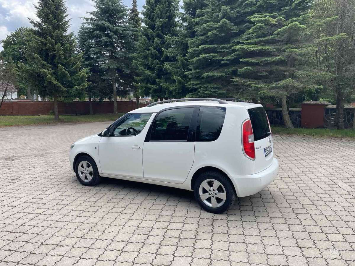 Škoda Roomster - 11