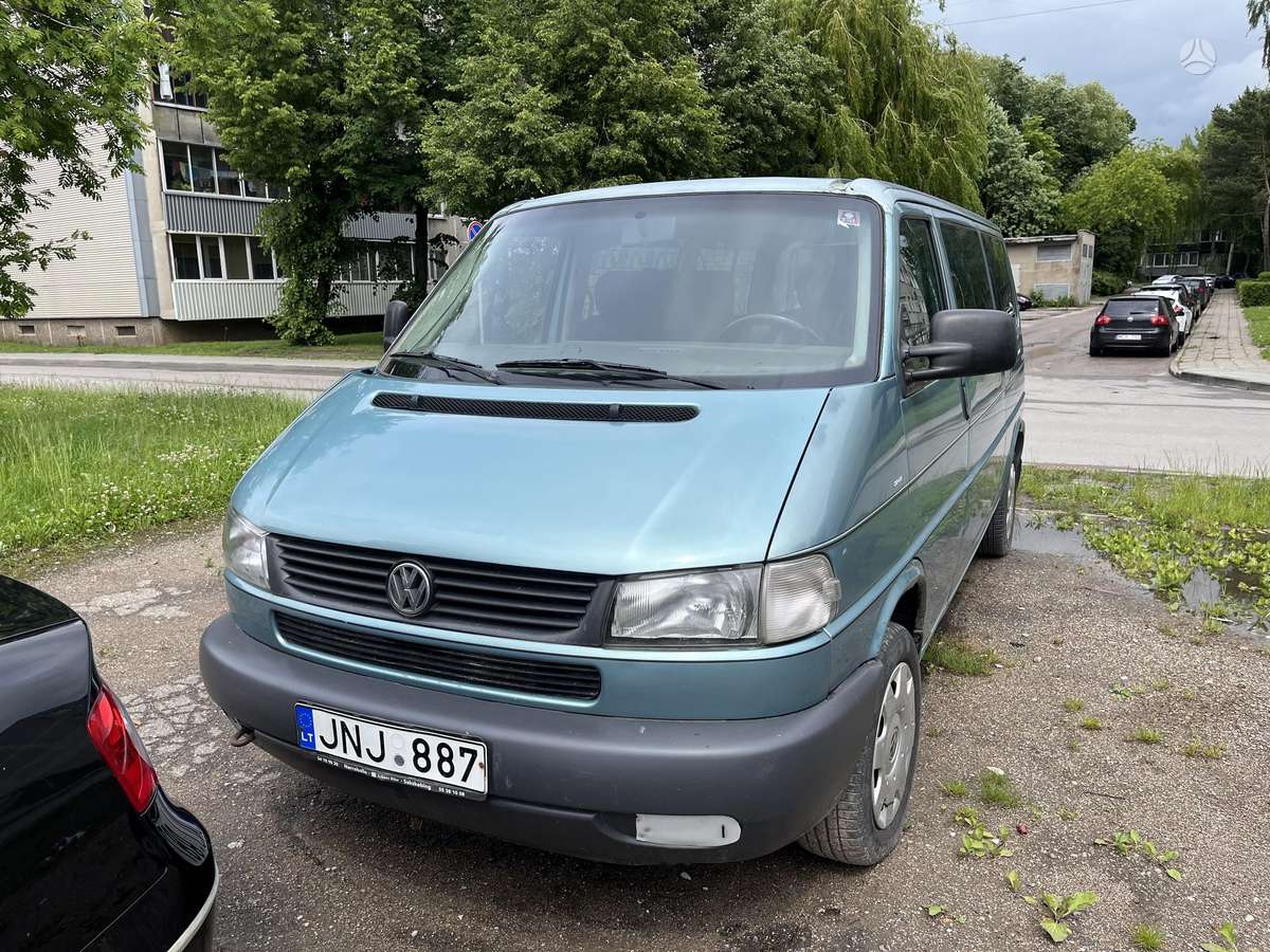 Volkswagen Caravelle - 3