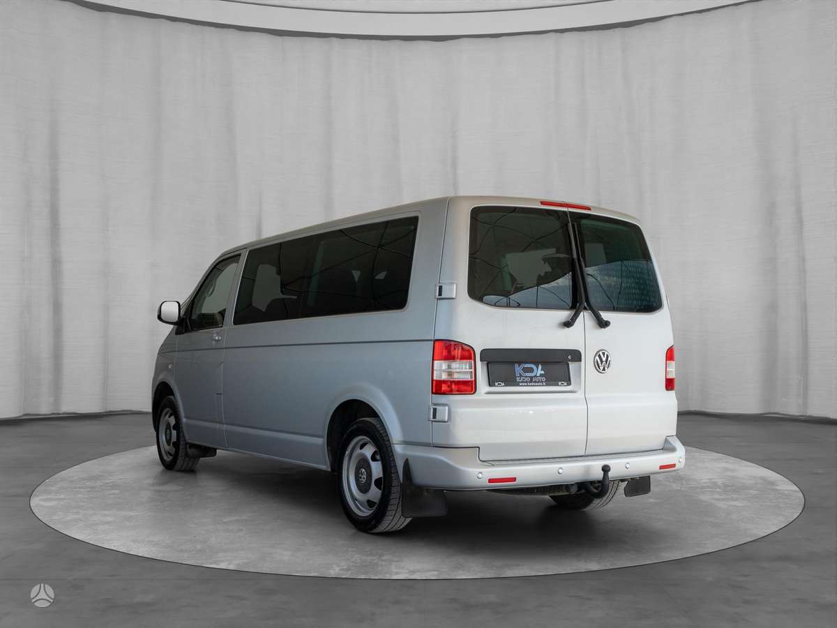 Volkswagen Caravelle - 6