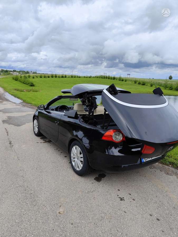 Volkswagen Eos, 2.0 l., convertible