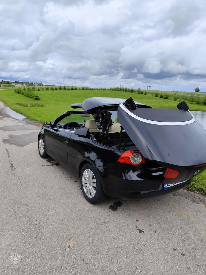 Volkswagen Eos - 1