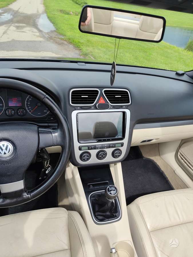 Volkswagen Eos - 4