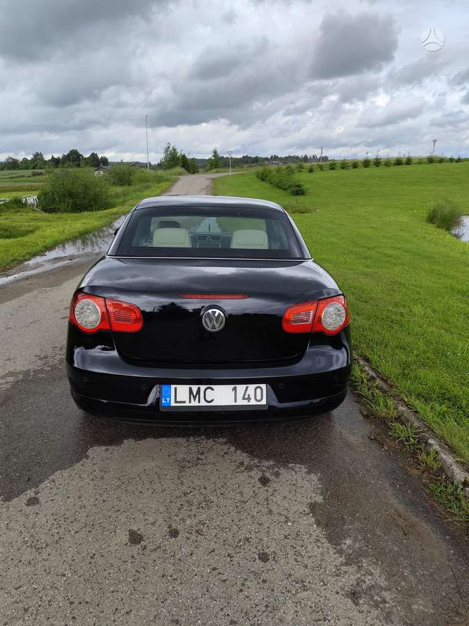Volkswagen Eos, 2.0 l., convertible
