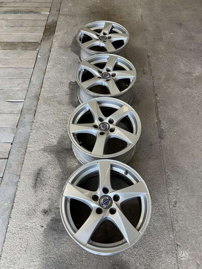 Volvo Originalūs!, lengvojo lydinio, R16