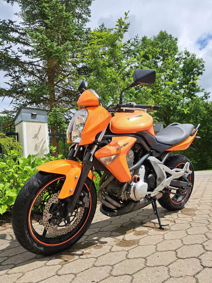 Kawasaki ER 650cc, street / classic
