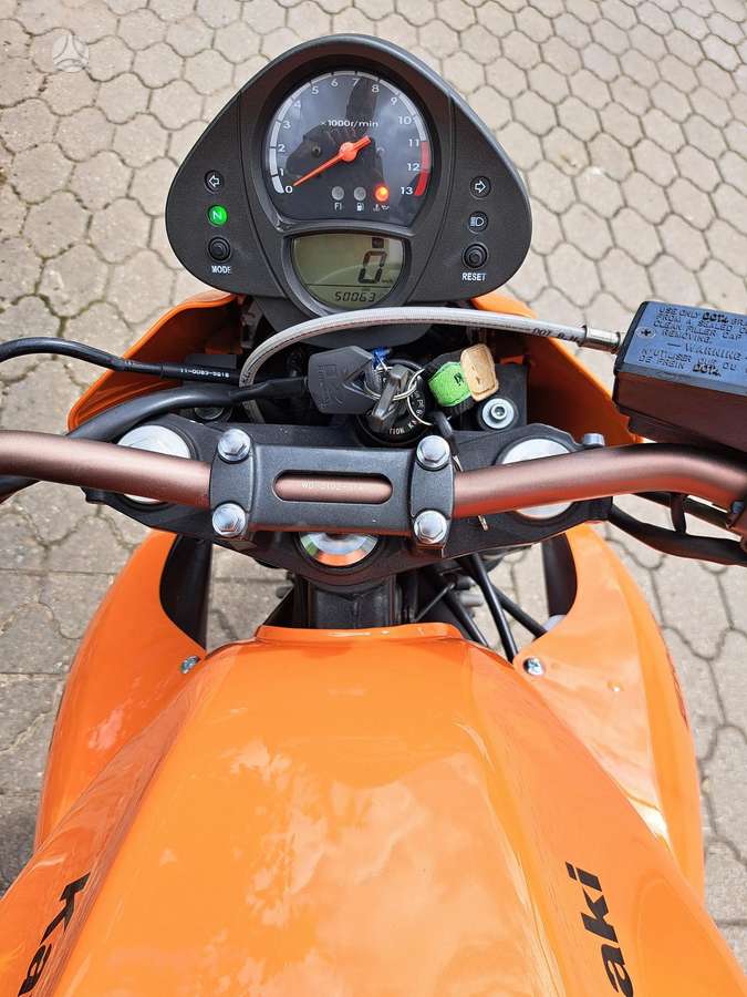 Kawasaki ER 650cc, street / classic