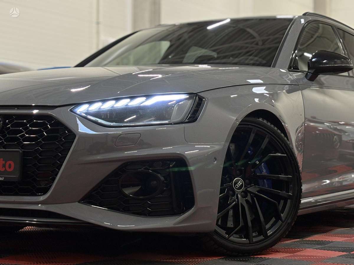 Audi RS 4, 2.9 l., Универсал