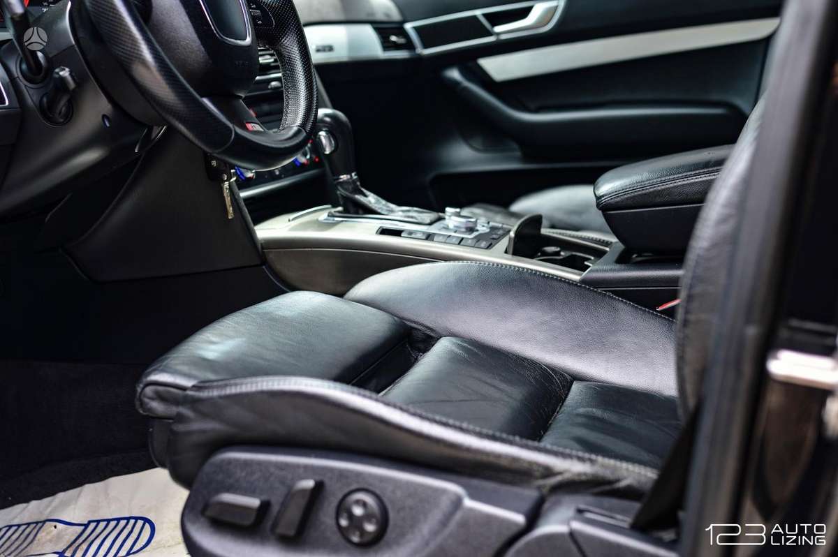 Audi A6, 3.0 l., universalas