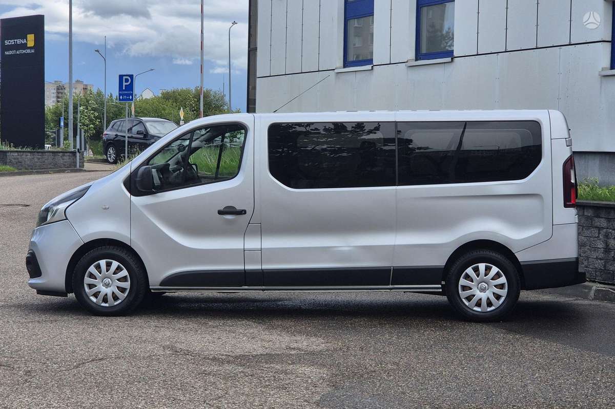 Renault Trafic - 2