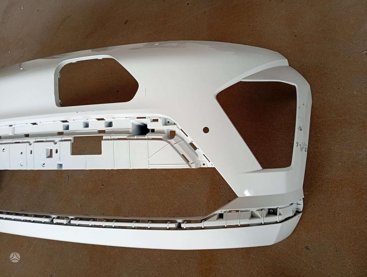 Hyundai Kona бамперы (буфера)