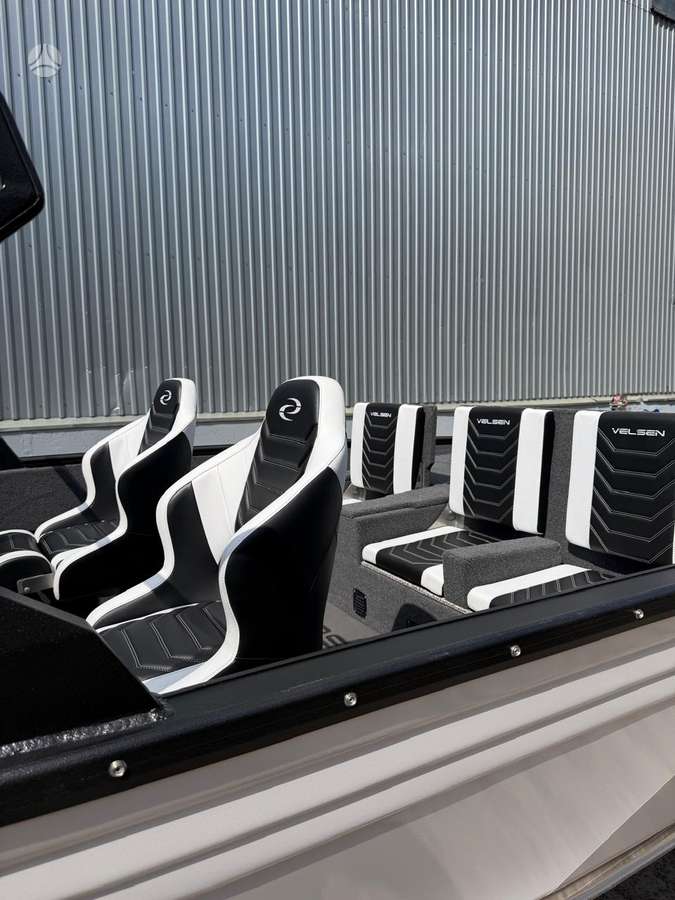 VELSEN 585, yachts / cruisers