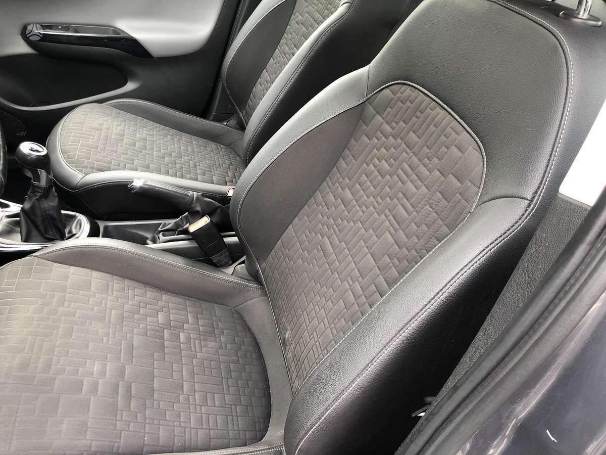 Opel Corsa, 1.3 l., Хэтчбек