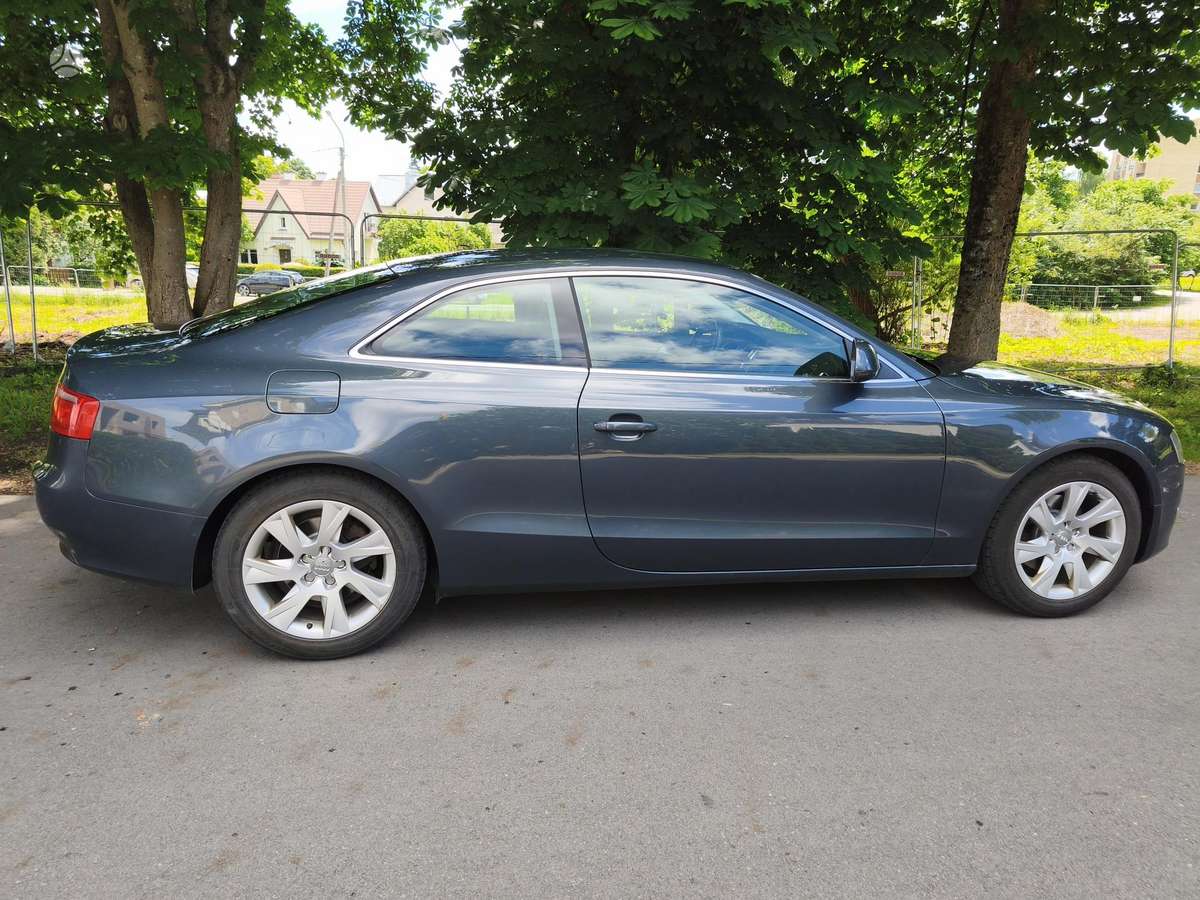 Audi A5, 1.8 l., coupe
