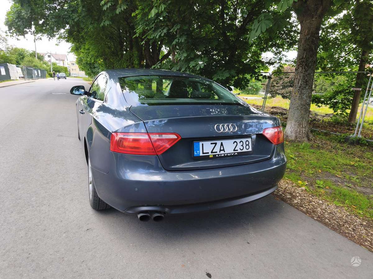 Audi A5, 1.8 l., coupe
