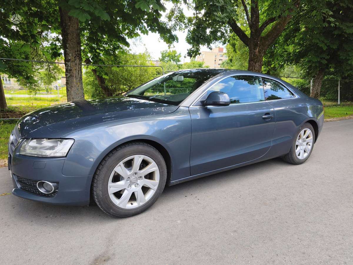 Audi A5, 1.8 l., coupe