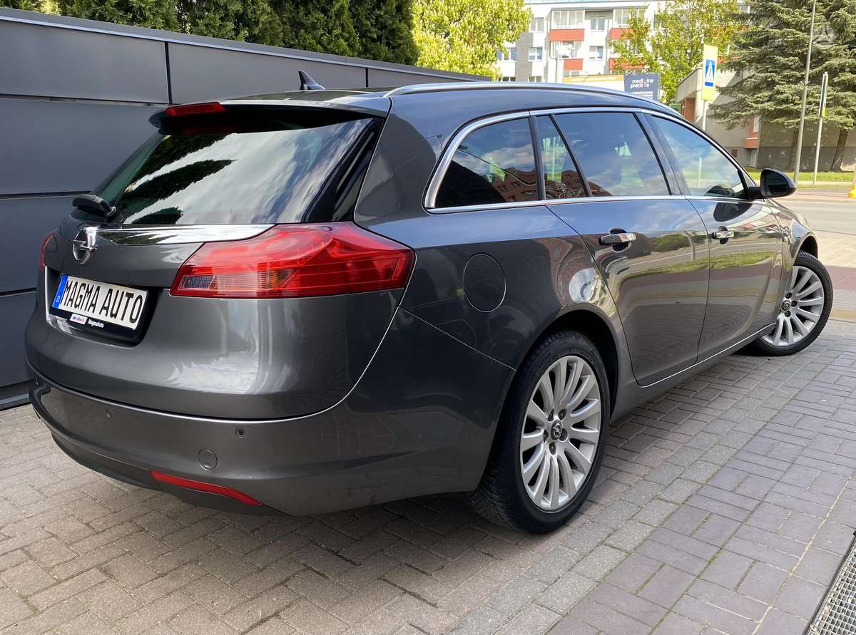 Opel Insignia, 2.0 l., Универсал