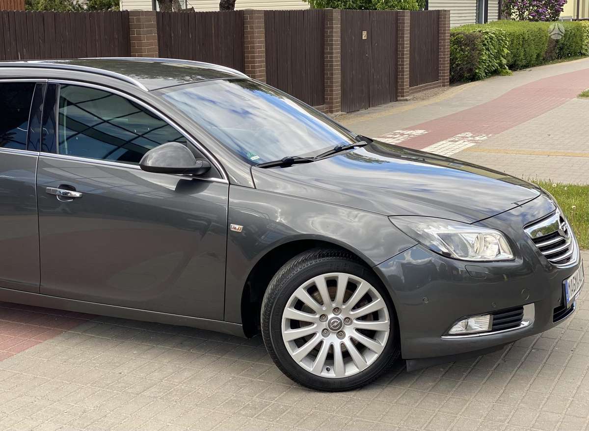 Opel Insignia, 2.0 l., Универсал