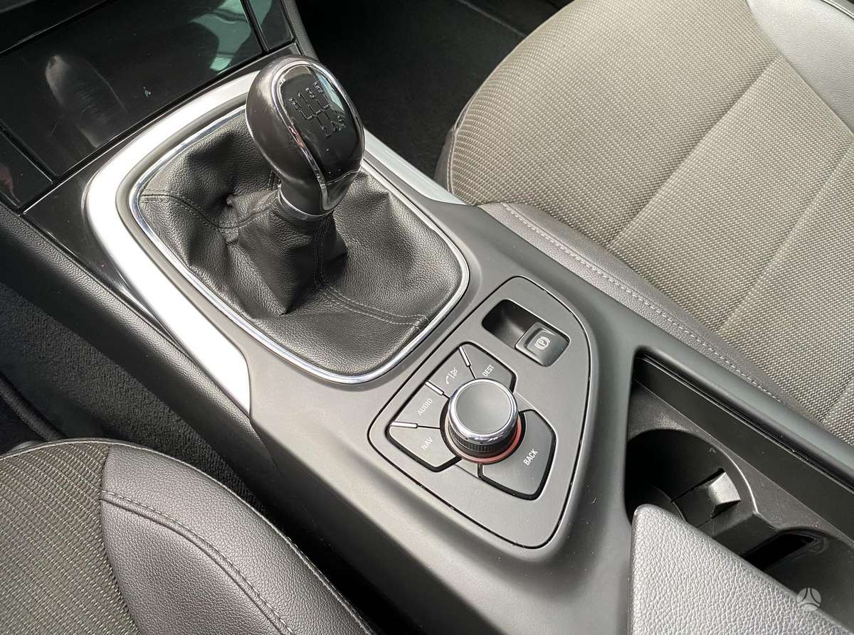Opel Insignia, 2.0 l., Универсал