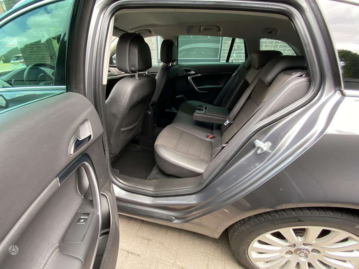Opel Insignia, 2.0 l., Универсал