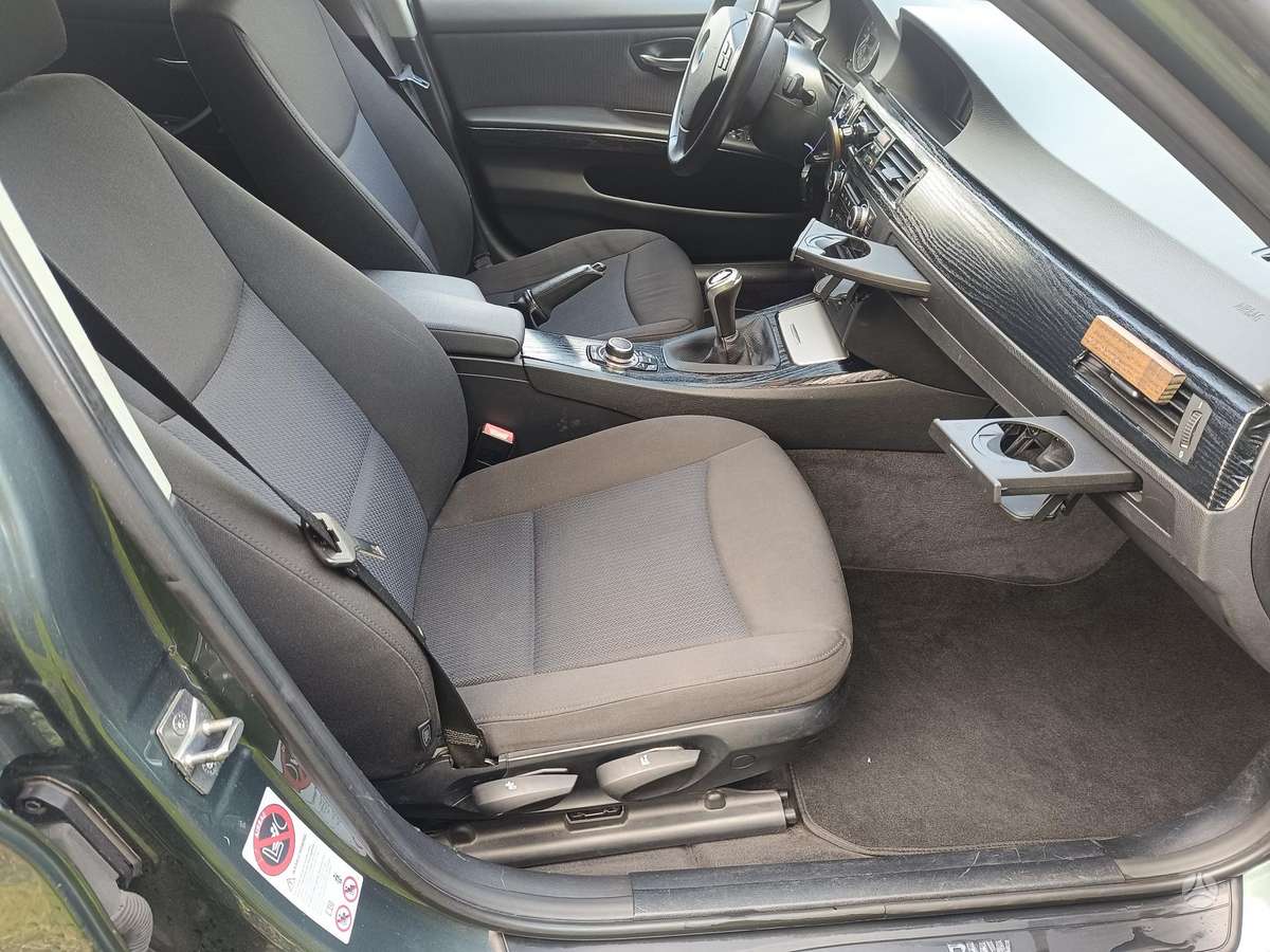 BMW 318, 2.0 l., Универсал