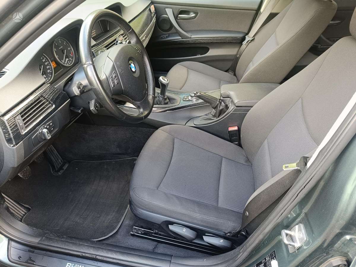 BMW 318, 2.0 l., Универсал