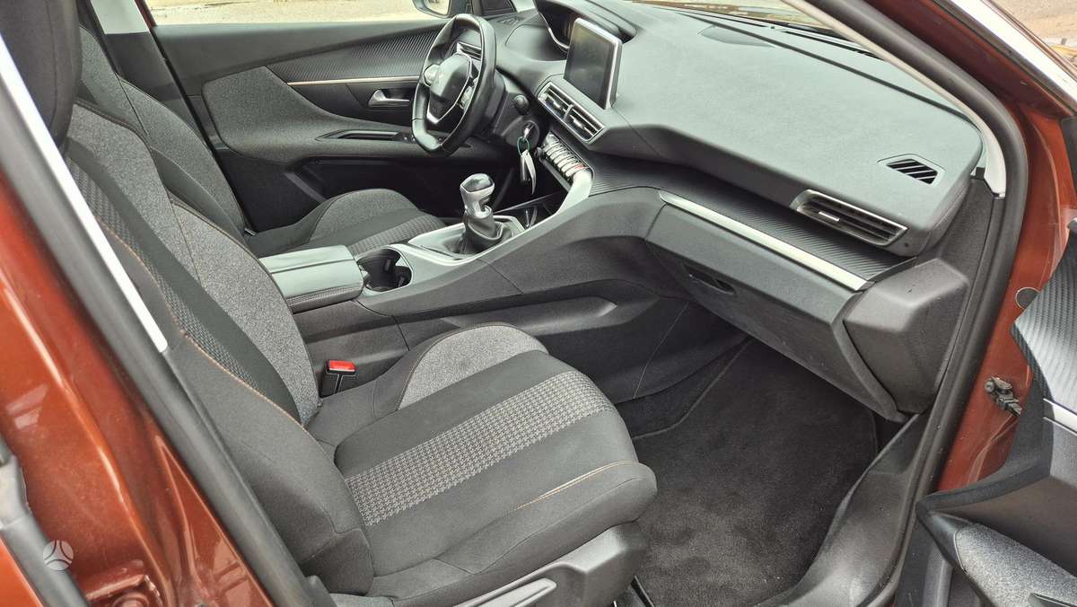 Peugeot 3008 - 10