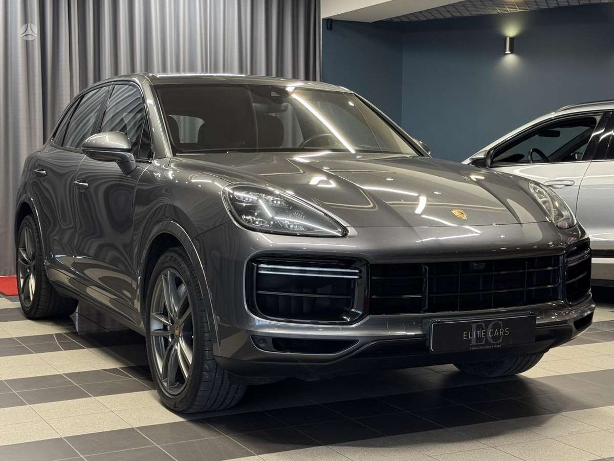 Porsche Cayenne - 3