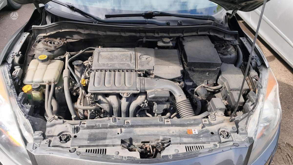Mazda 3, 1.6 l., hatchback