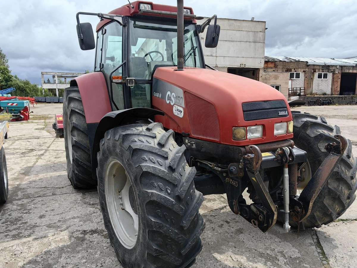 Case-IH CS 150, traktoriai