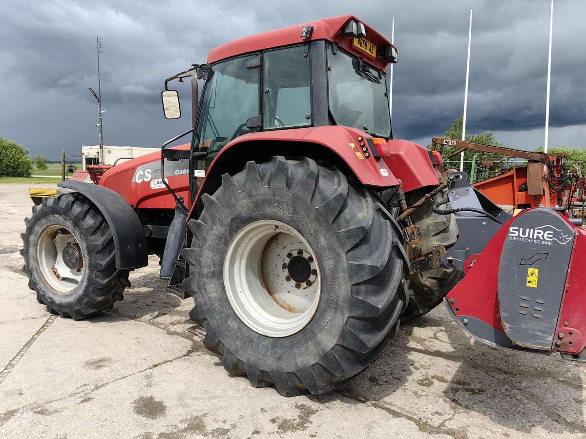 Case-IH CS 150, traktoriai