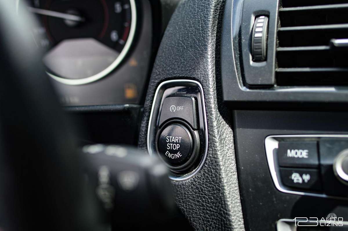 BMW 120, 2.0 l., hatchback