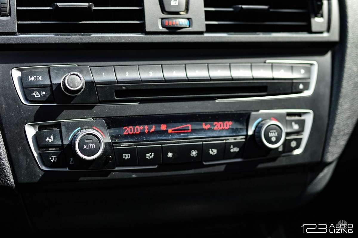 BMW 120, 2.0 l., hatchback