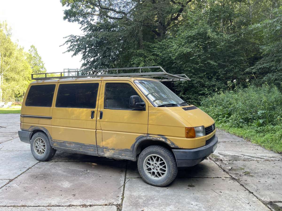 Volkswagen Transporter - 11