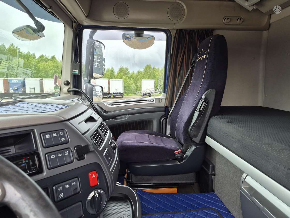 DAF XF106.480, 2 miegamosios vietos