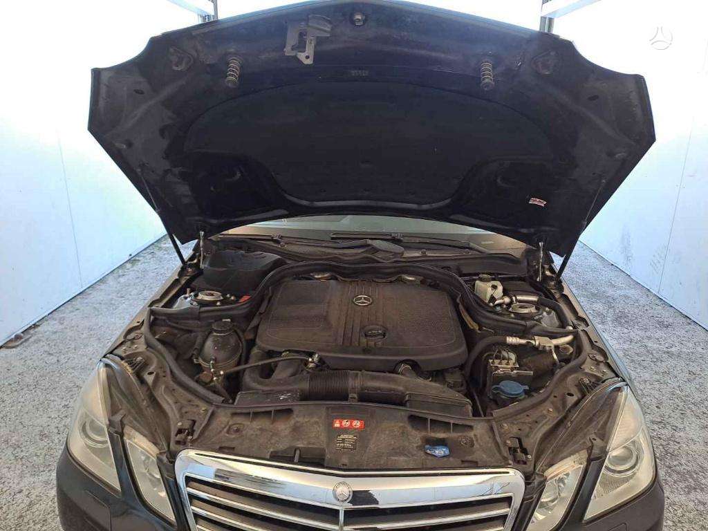 Mercedes-Benz E220, 2.1 l., Универсал