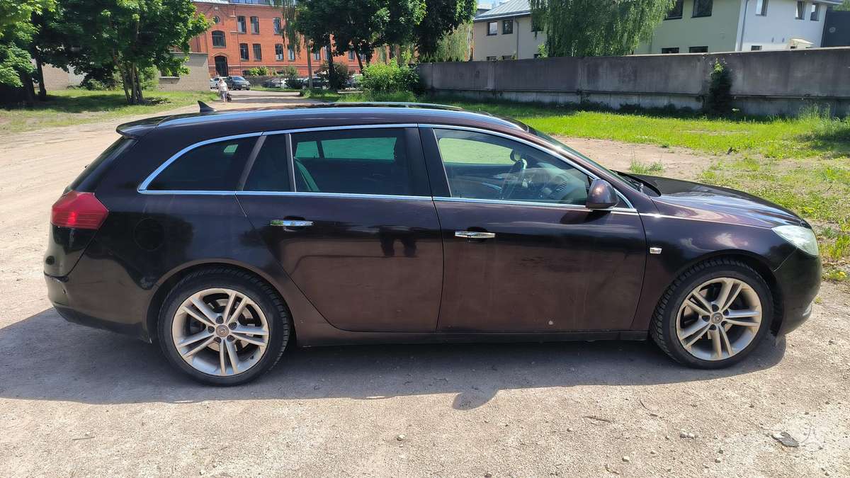 Opel Insignia, 2.0 l., wagon