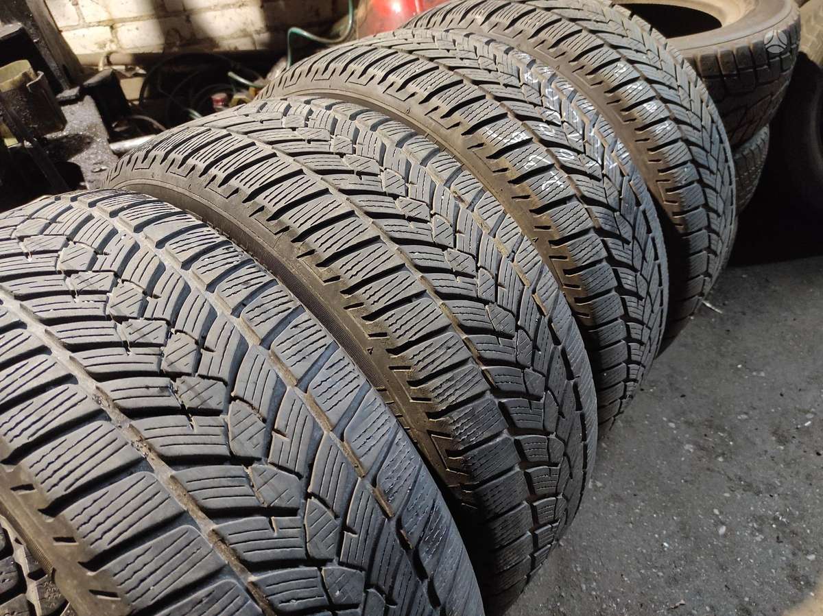 Pirelli, зимние 235/60 R17