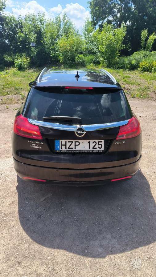 Opel Insignia, 2.0 l., wagon