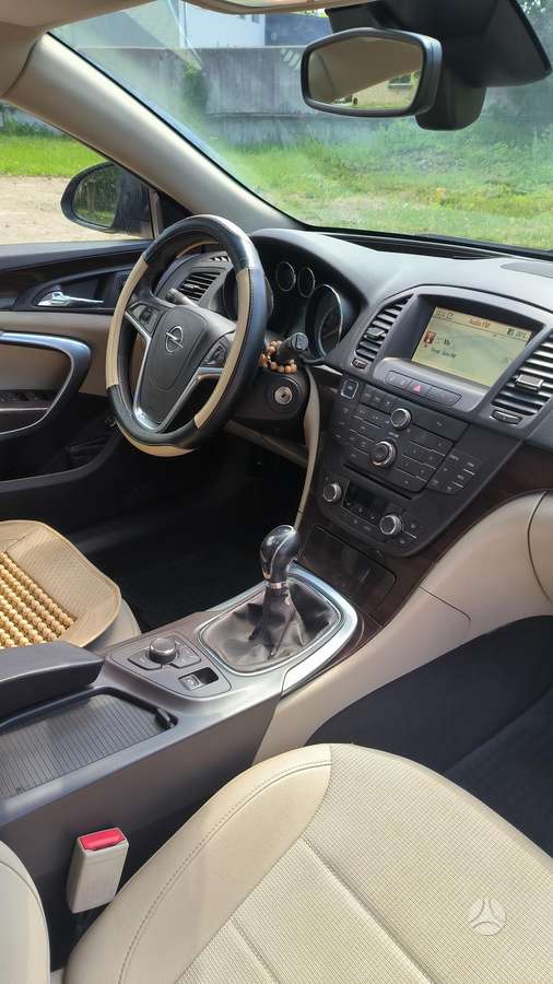 Opel Insignia, 2.0 l., wagon