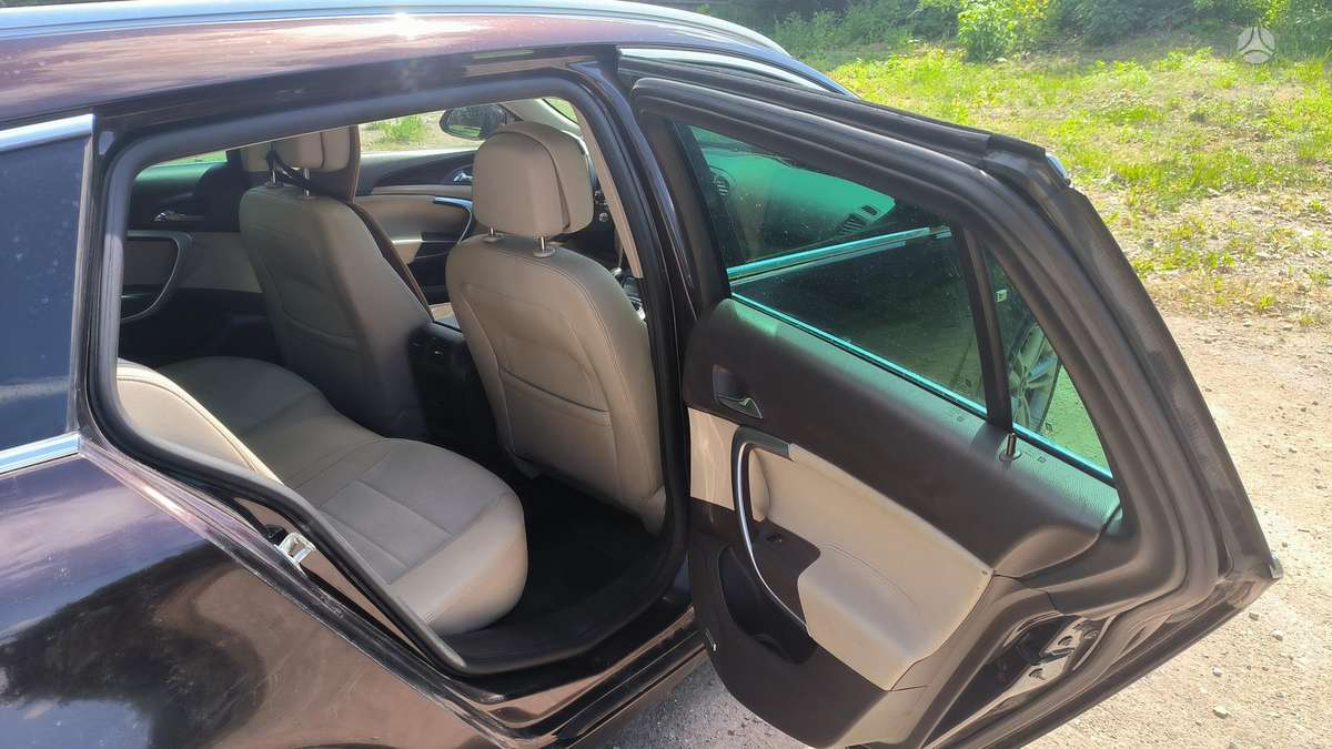 Opel Insignia, 2.0 l., wagon
