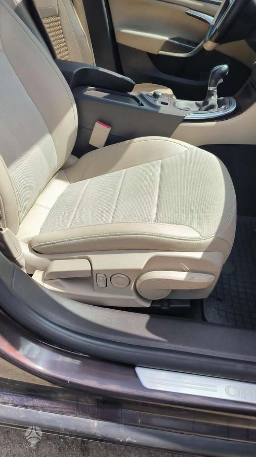 Opel Insignia, 2.0 l., wagon