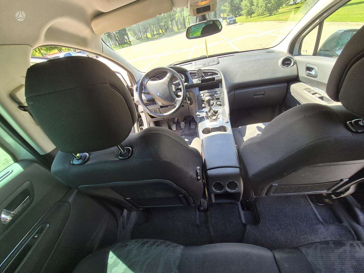 Peugeot 3008 - 12